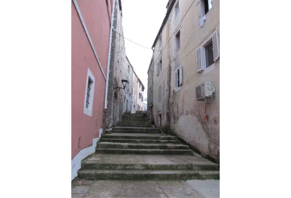 POI Ulica Vladimira Nazora i skale